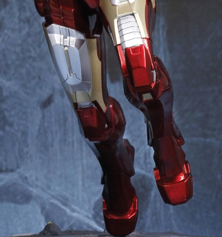 ironman vii figure's leg front view